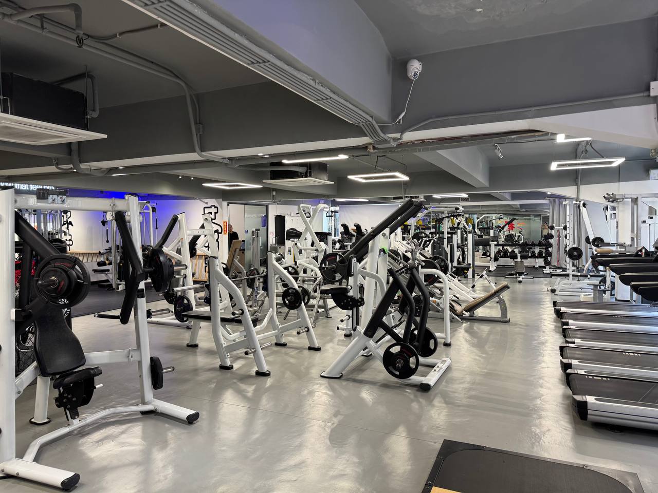 Heavy Weights Machinery